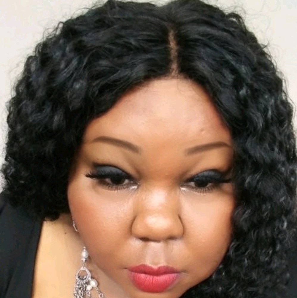 Meet your Posher, Talaya